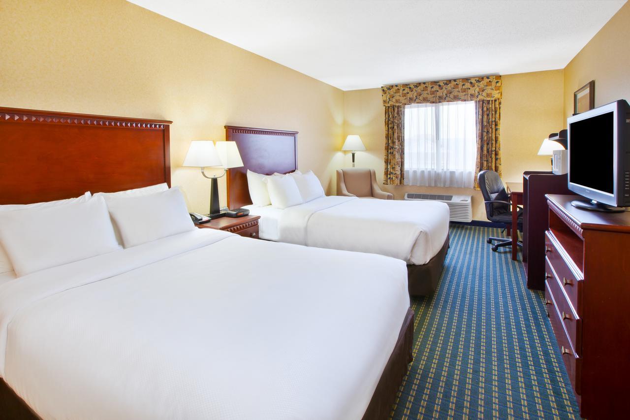Quality Inn Marshall Near I-69 Exterior photo